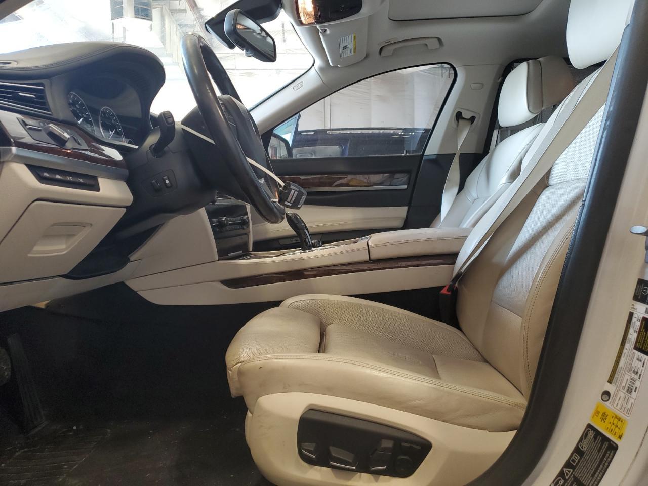 2013 BMW 750 Lxi - Фото 7