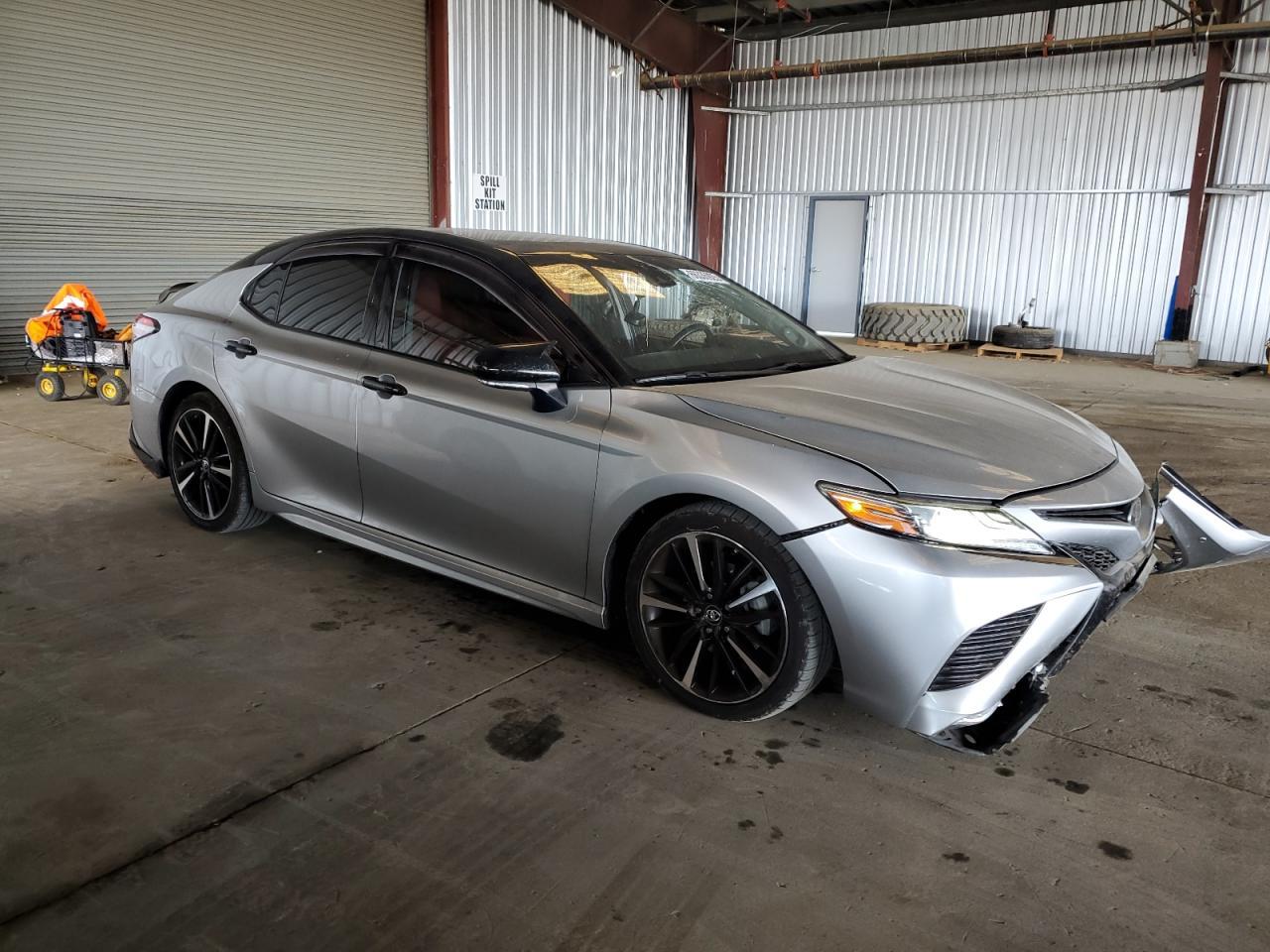 2018 Toyota Camry Xse - Фото 4