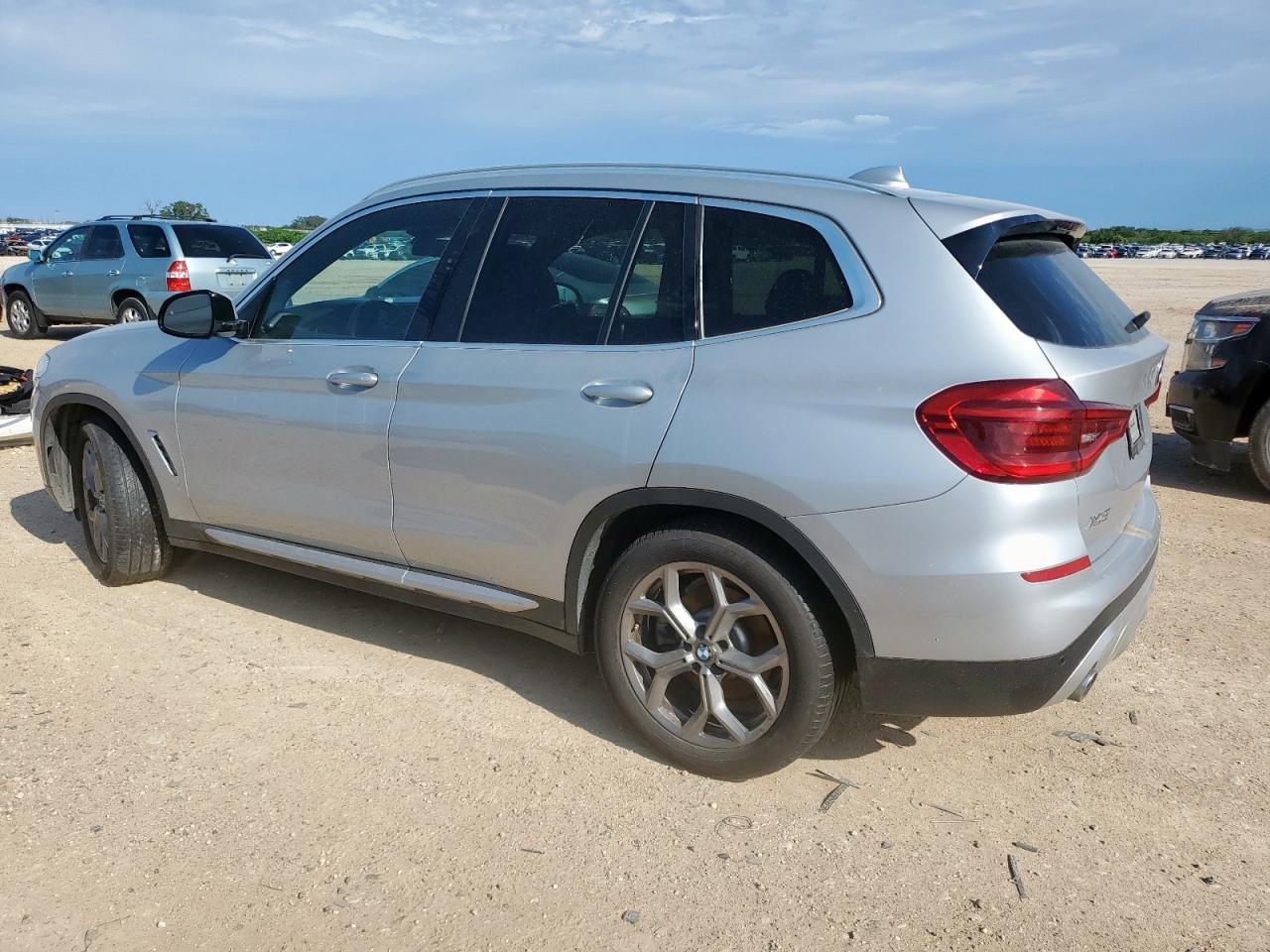 2021 BMW X3 xDrive30I - Image 2