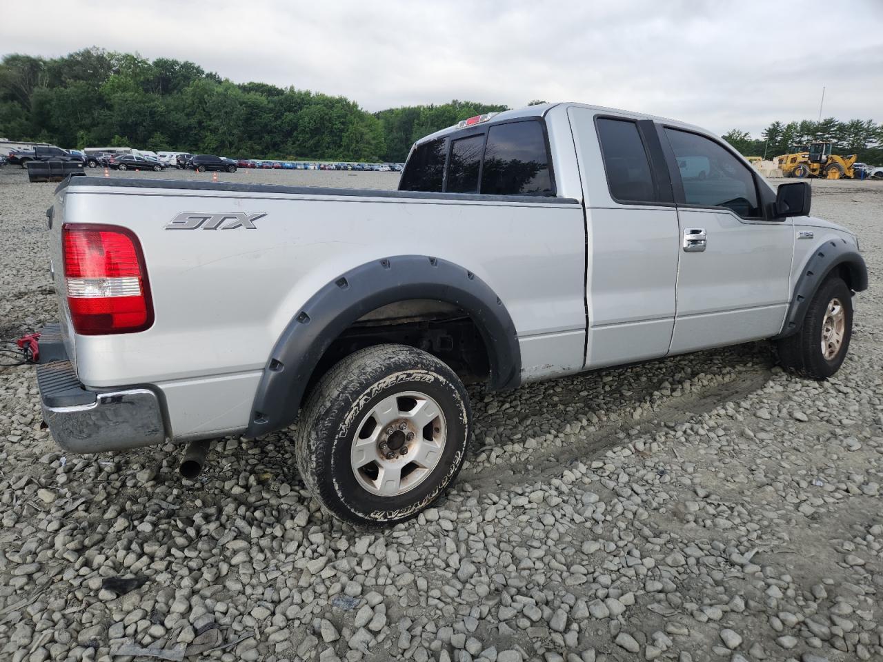 2004 Ford F150 - Фото 3