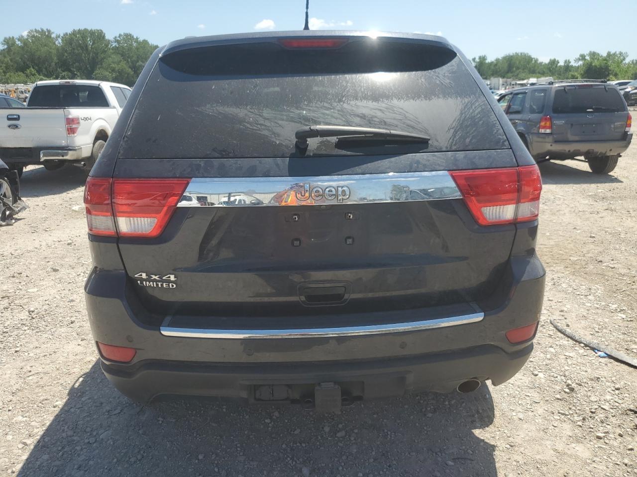 2013 Jeep Grand Cherokee Limited - Image 6