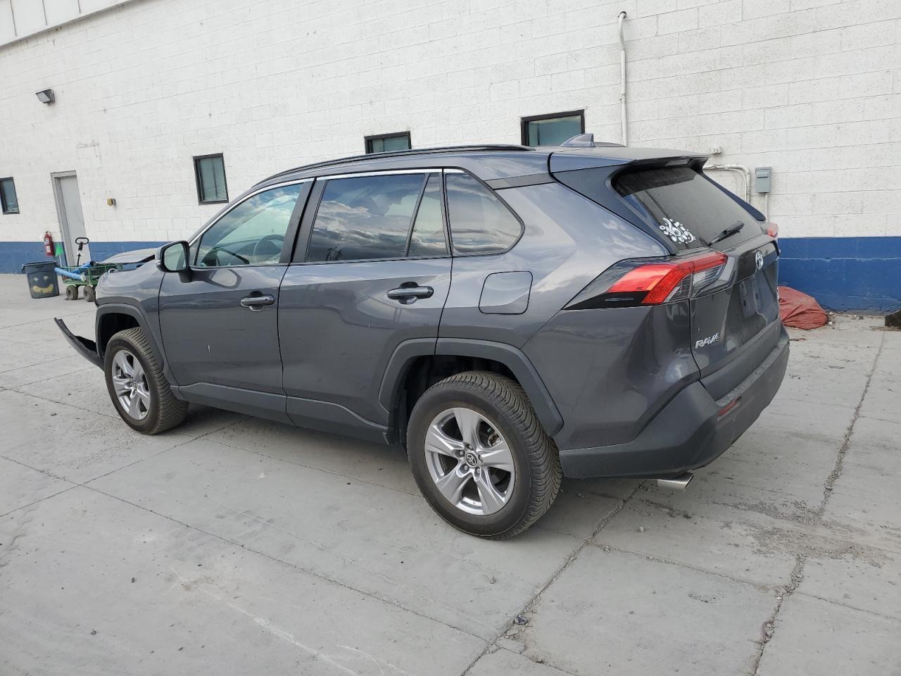 2022 Toyota Rav4 - Фото 2