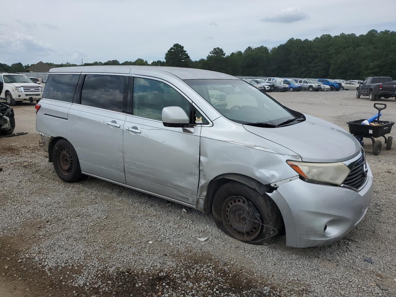 2011 Nissan Quest S - Фото 4