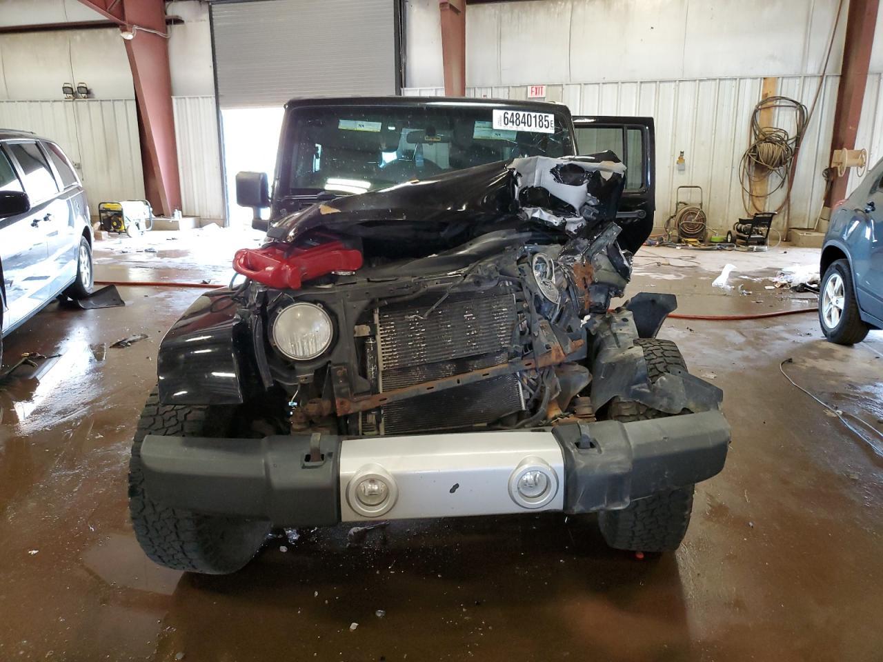 2012 Jeep Wrangler Unlimited Sahara - Фото 5