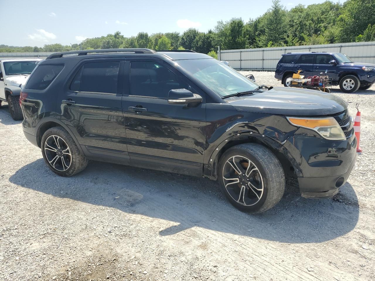 2015 Ford Explorer Sport - Фото 4