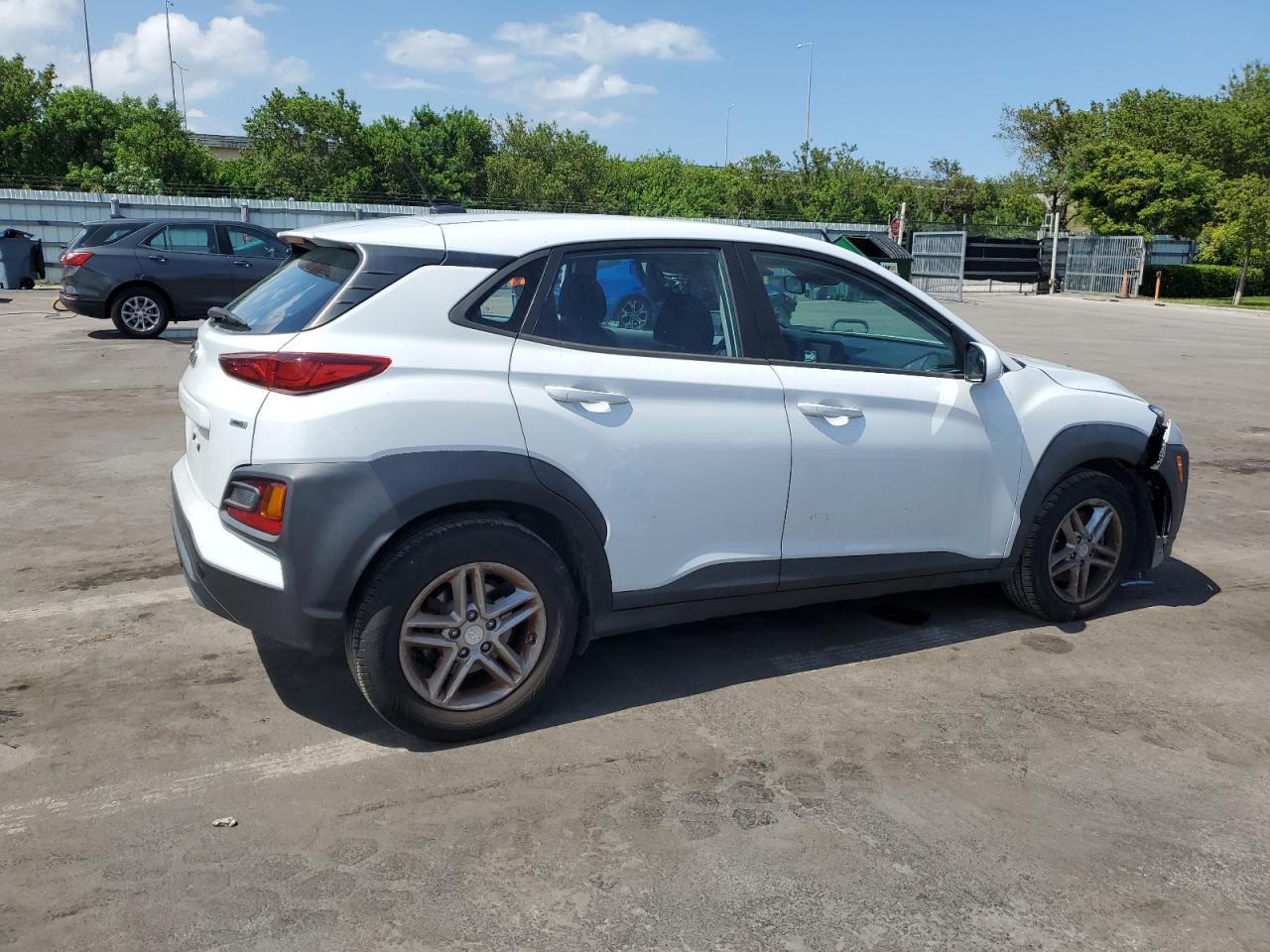 2020 Hyundai Kona Se - Фото 3