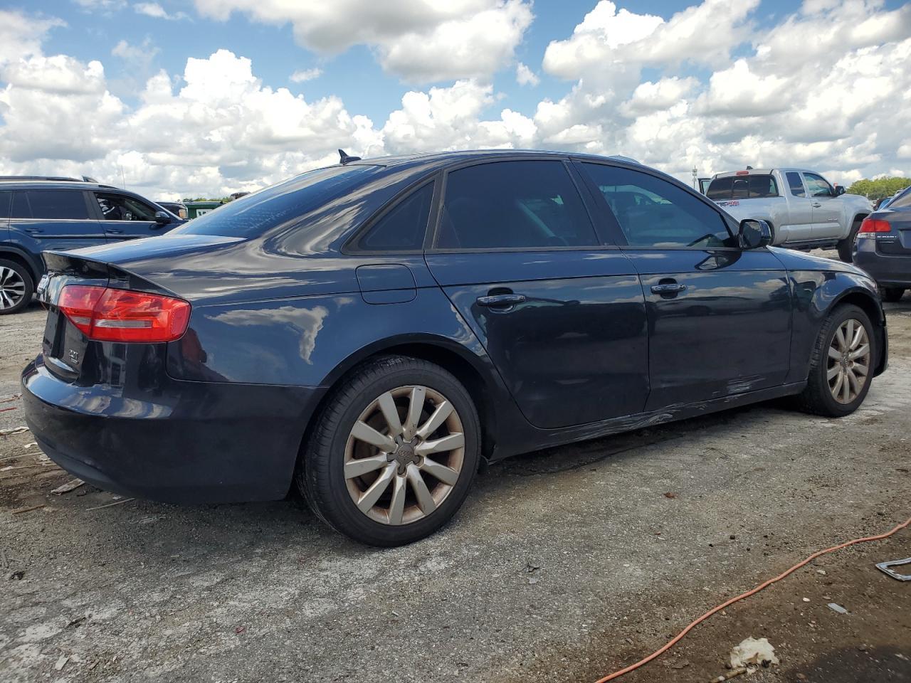 2014 Audi A4 Premium - Image 3