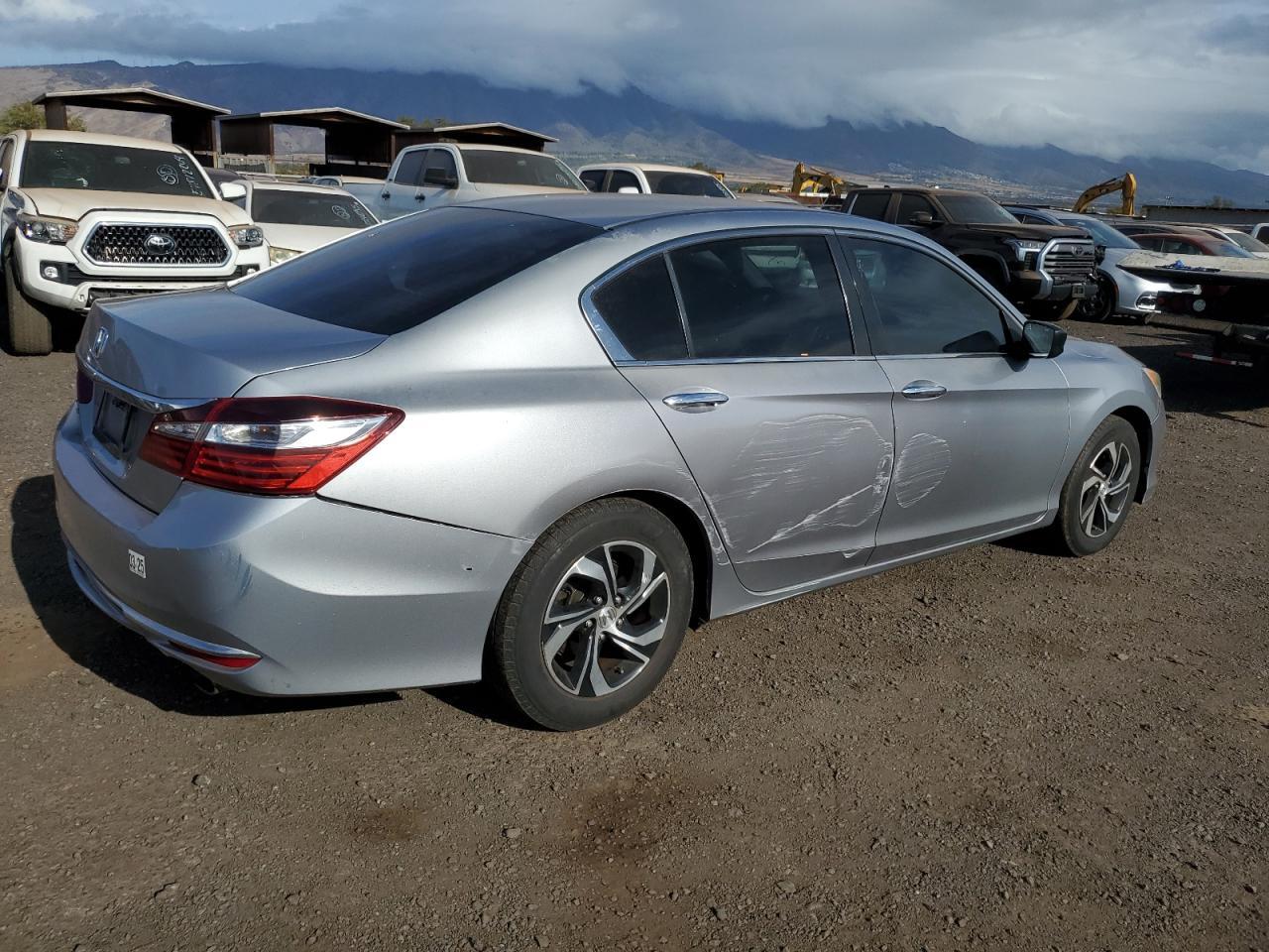2017 Honda Accord Lx - Фото 3