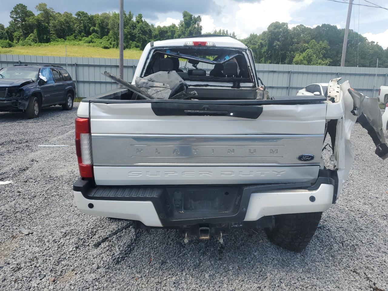 2018 Ford F250 Super Duty - Фото 6