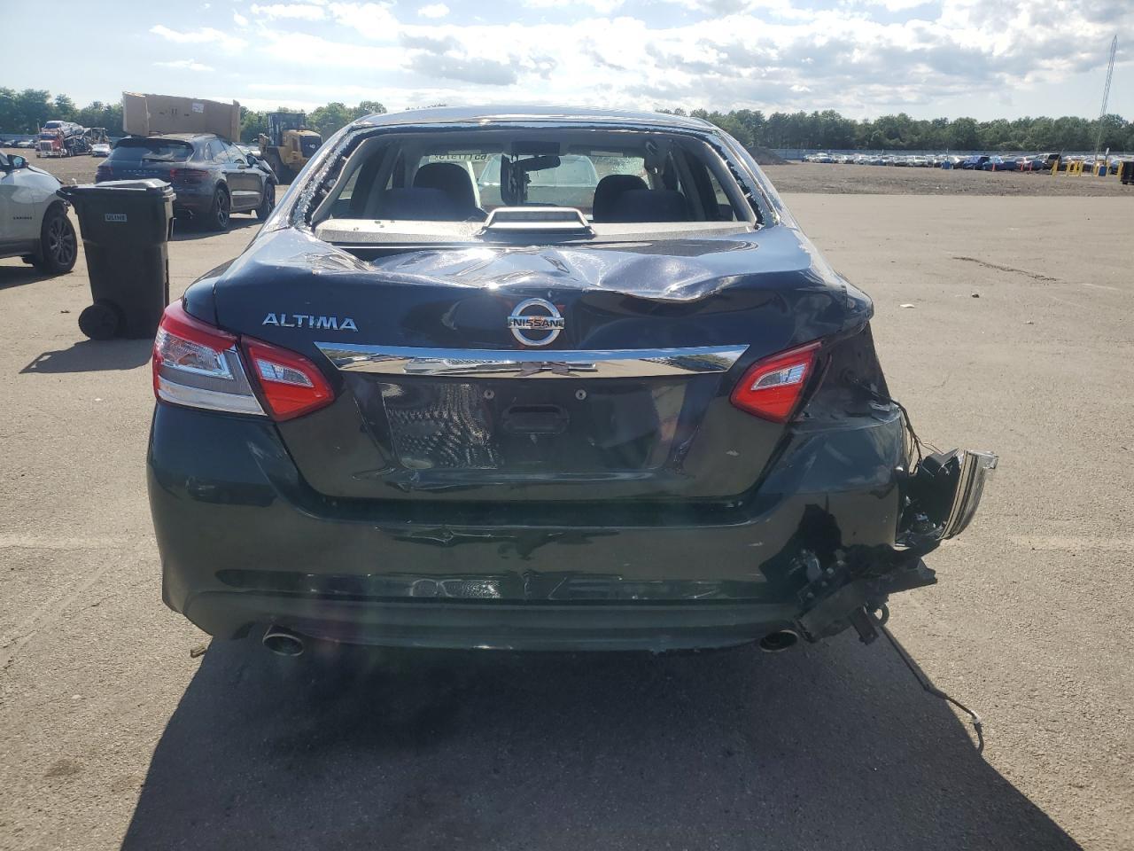 2017 Nissan Altima 2.5 - Фото 6