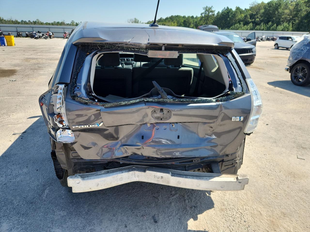 2014 Toyota Prius V - Фото 6