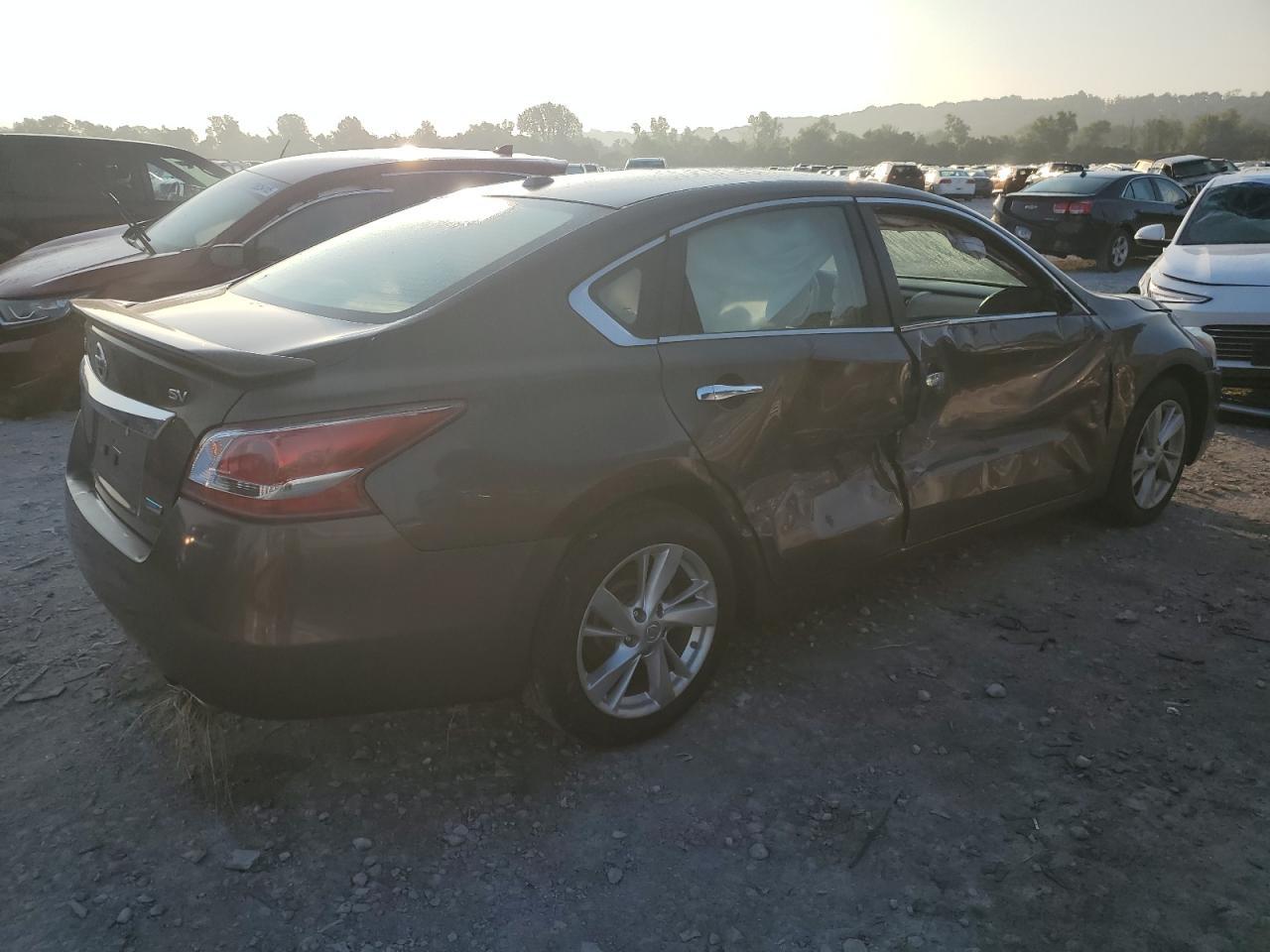 2013 Nissan Altima 2.5 - Image 3
