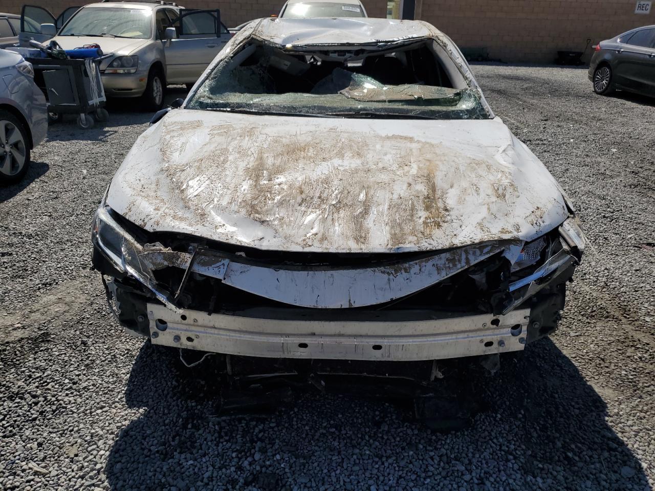 2018 Toyota Camry L - Image 5