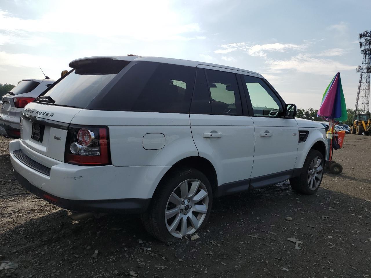 2013 Land Rover Range Rover Sport Hse - Image 3