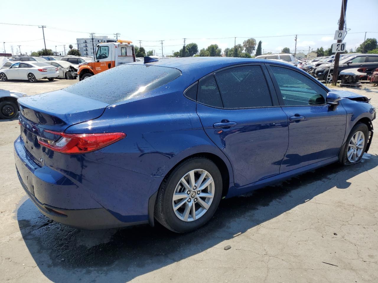 2025 Toyota Camry Xse - Фото 3