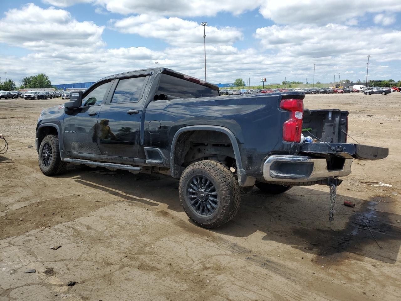 2021 Chevrolet Silverado K2500 Heavy Duty - Image 2