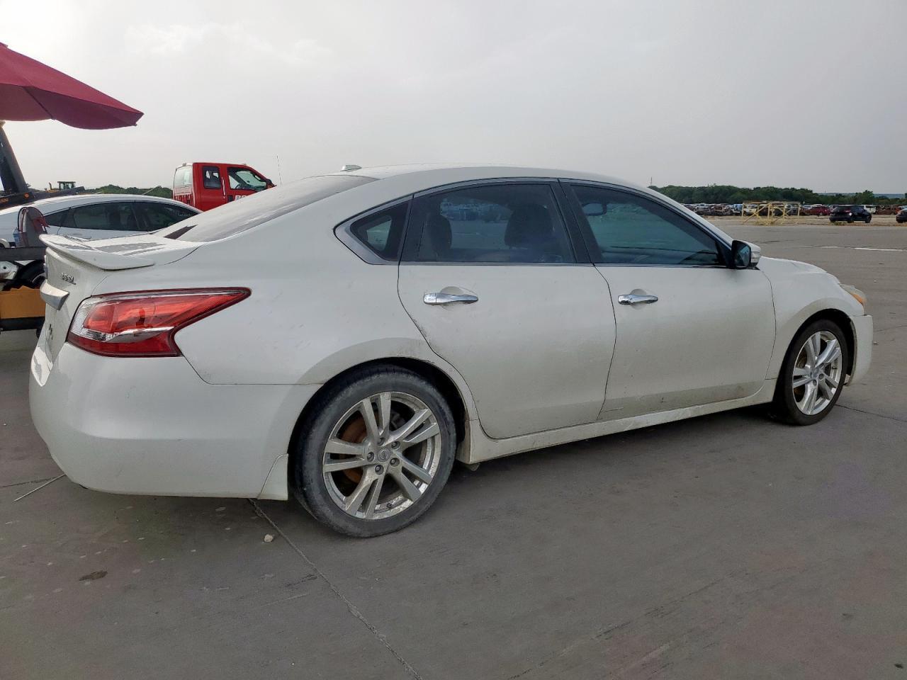 2013 Nissan Altima 3.5S - Фото 3