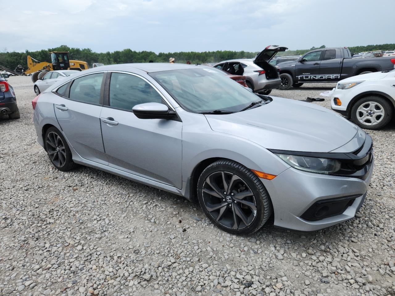 2019 Honda Civic Sport - Image 4