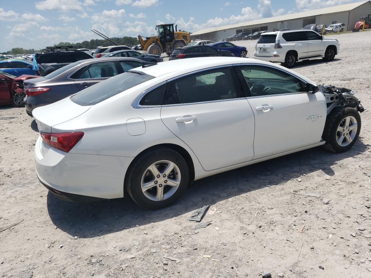 2024 Chevrolet Malibu Ls - Image 3