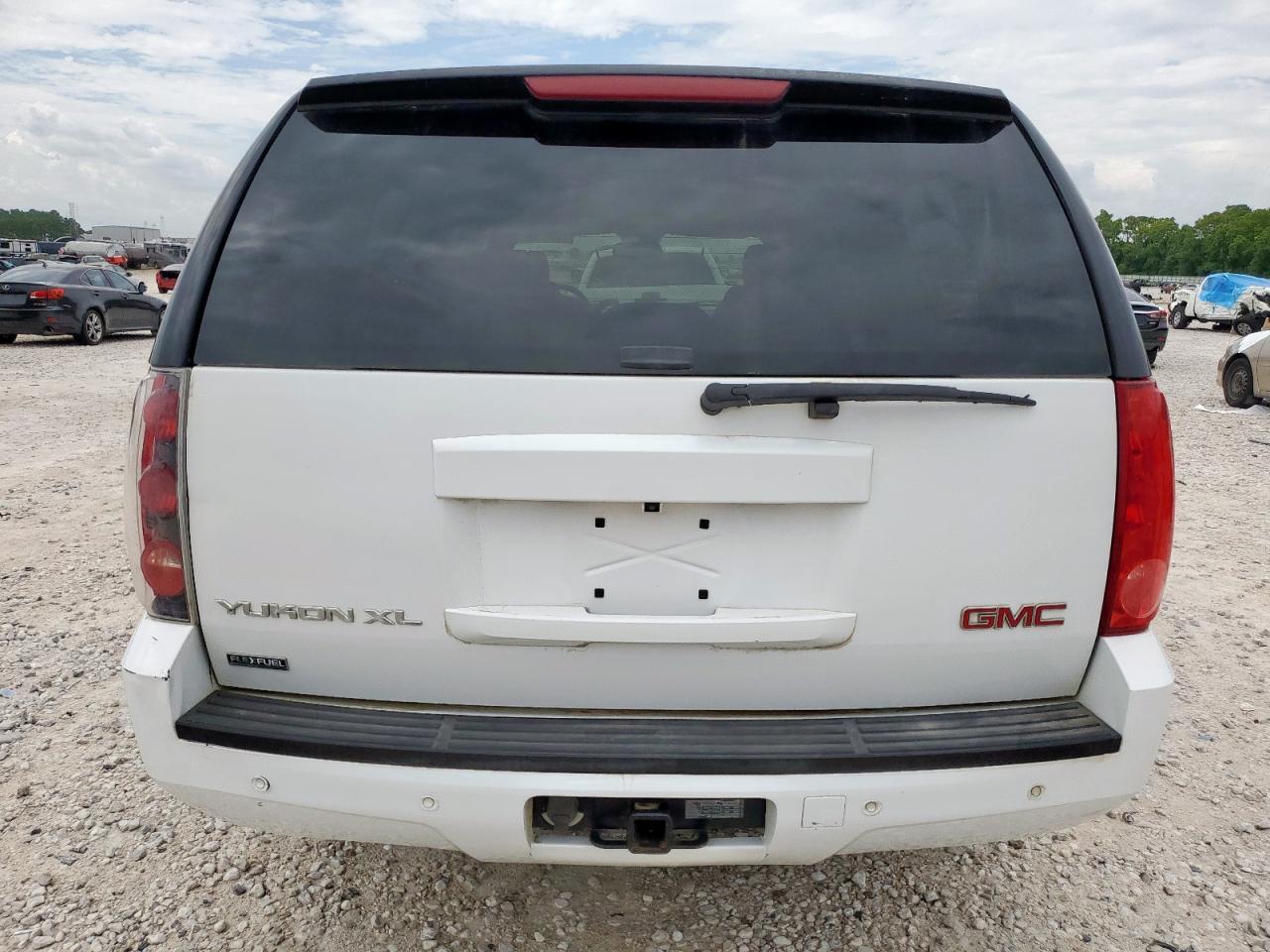 2008 GMC Yukon Xl C1500 - Image 6