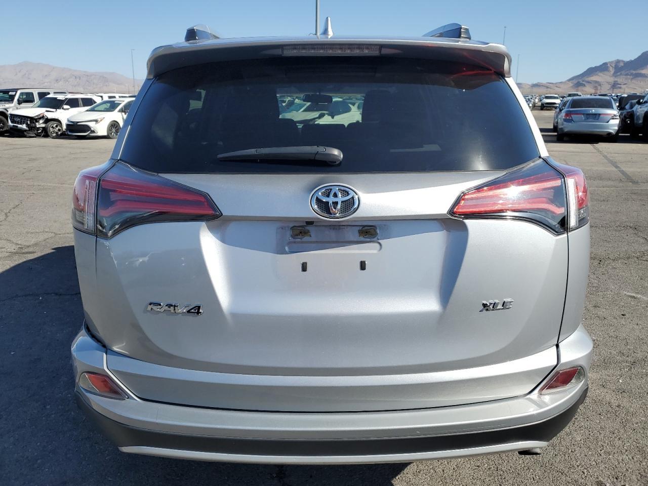 2016 Toyota Rav4 Xle - Фото 6