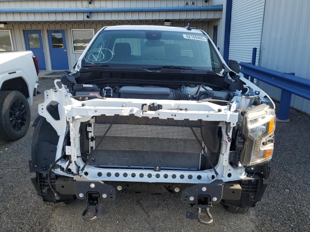 2024 Chevrolet Silverado C1500 - Image 5