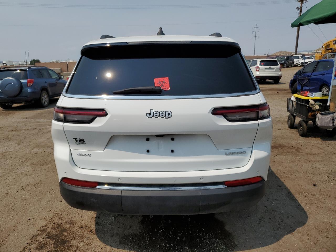 2024 Jeep Grand Cherokee L Laredo - Image 6
