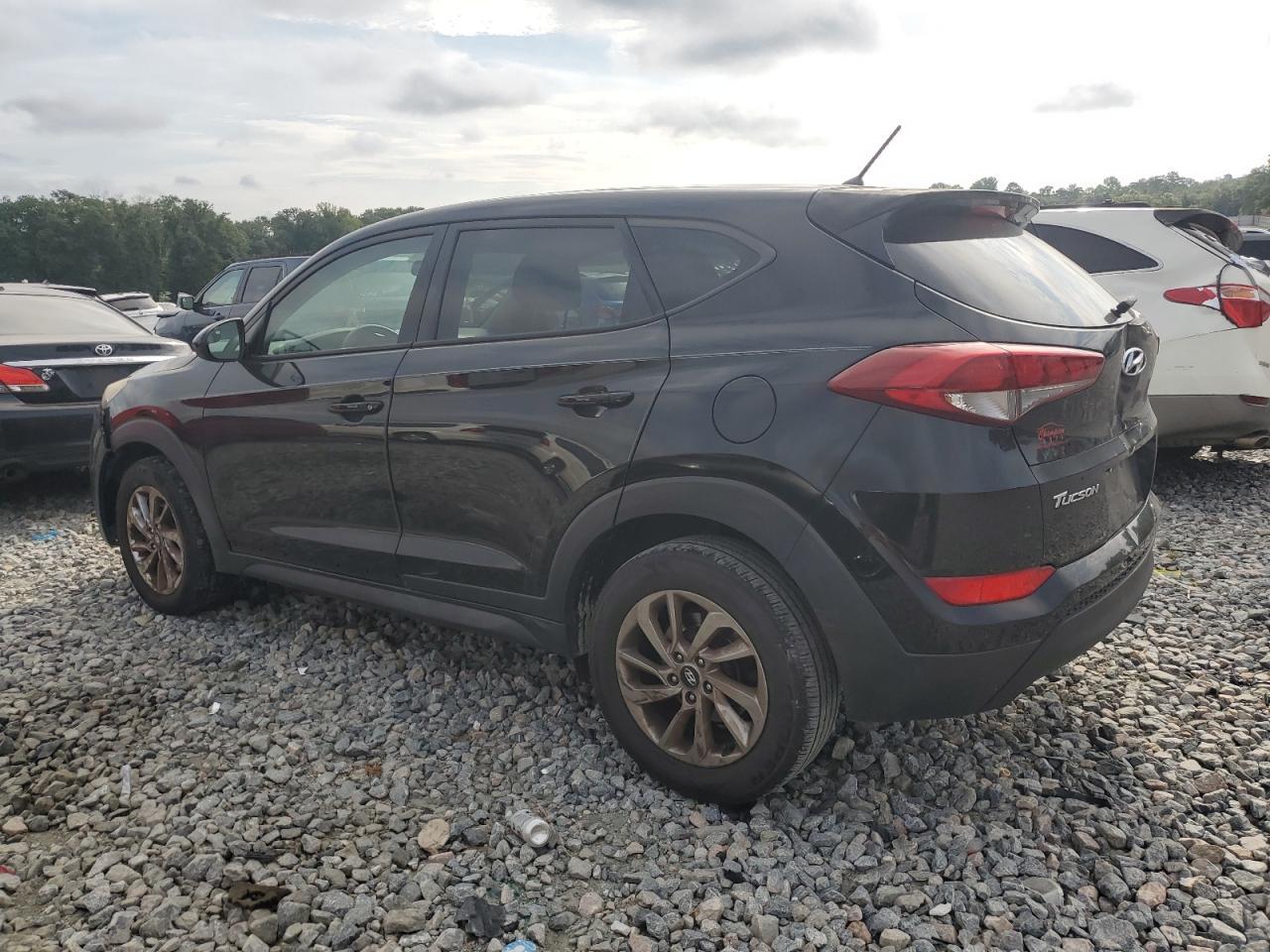 2018 Hyundai Tucson Se - Image 2