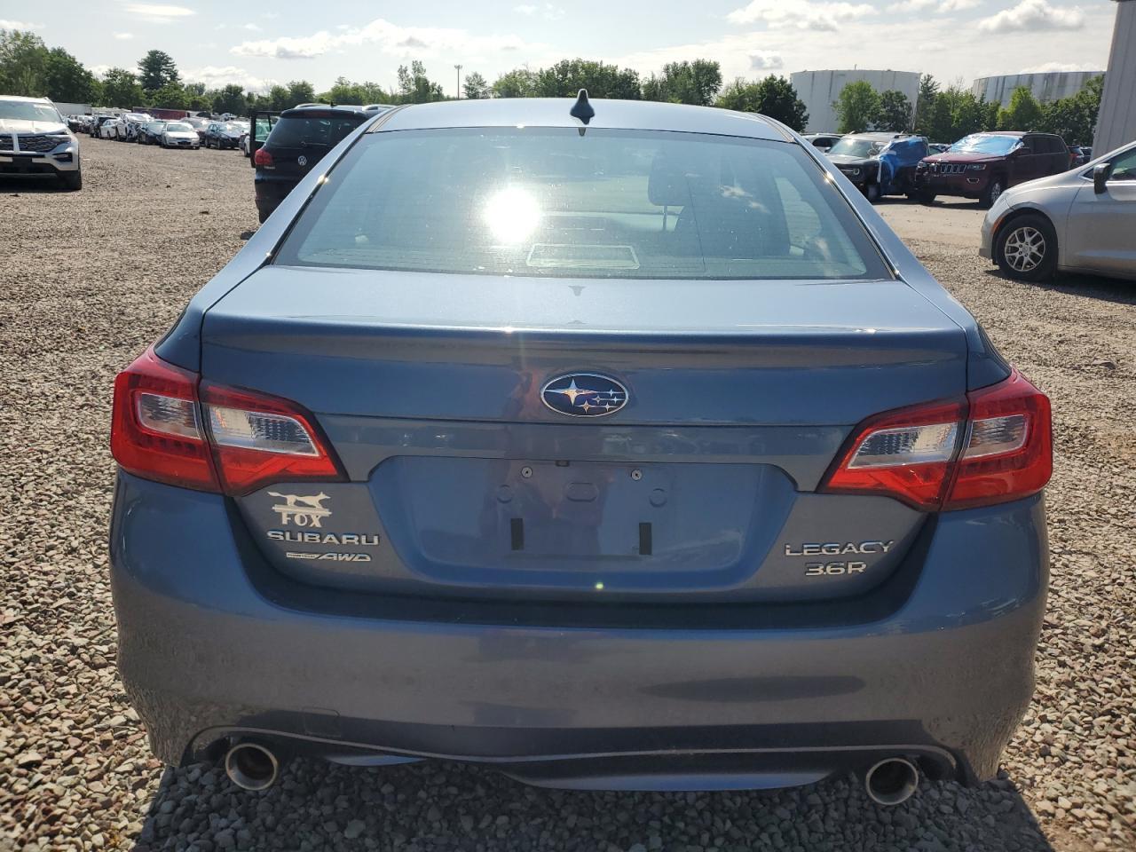 2016 Subaru Legacy 3.6R Limited - Image 6