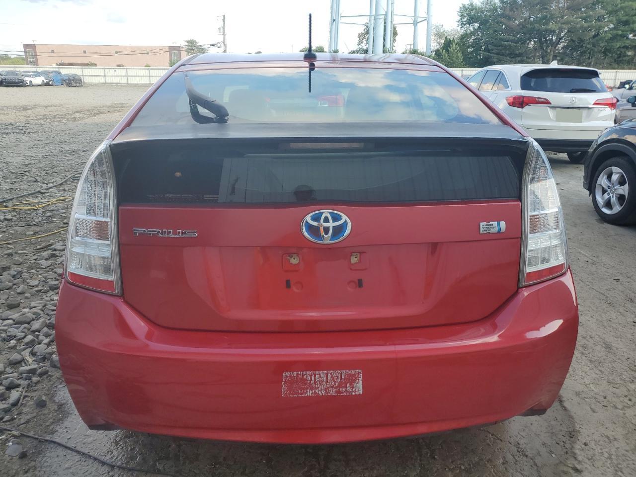 2010 Toyota Prius - Фото 6