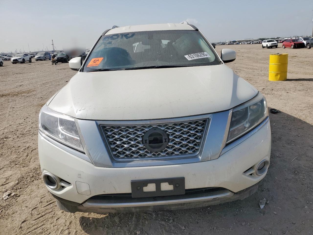 2015 Nissan Pathfinder - Image 5