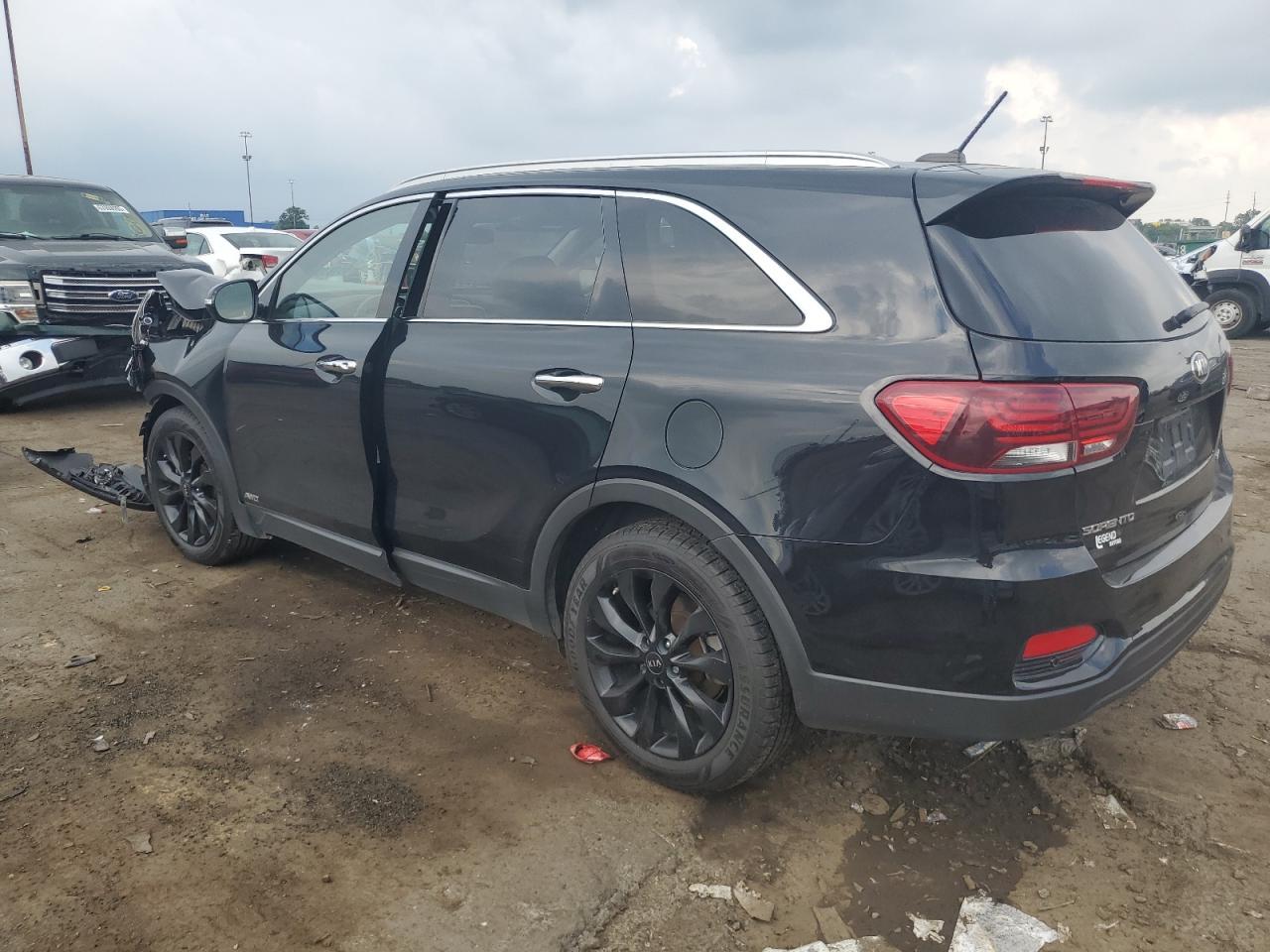 2020 Kia Sorento Ex - Image 2