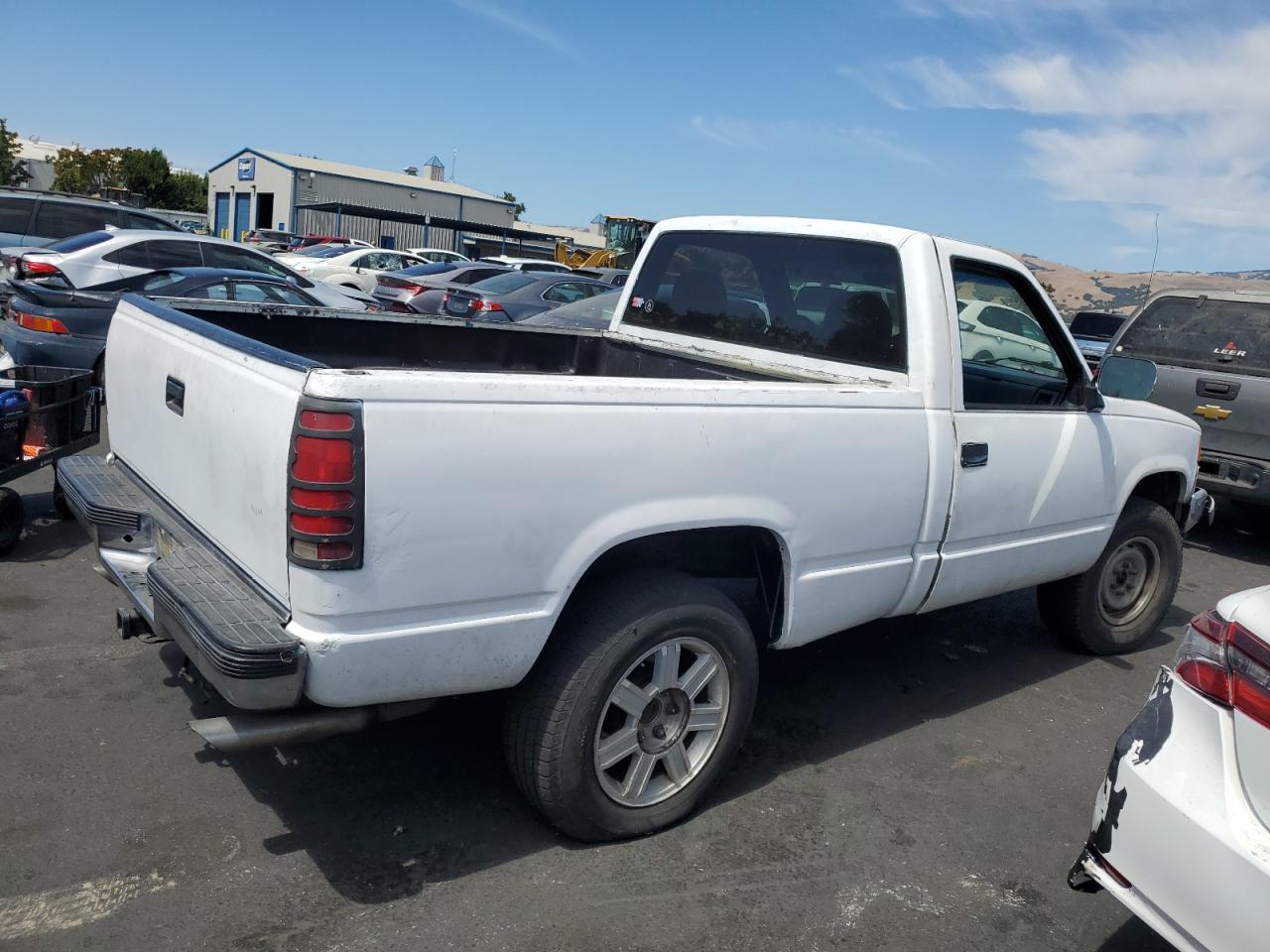 1988 Chevrolet Gmt-400 K1500 - Фото 3