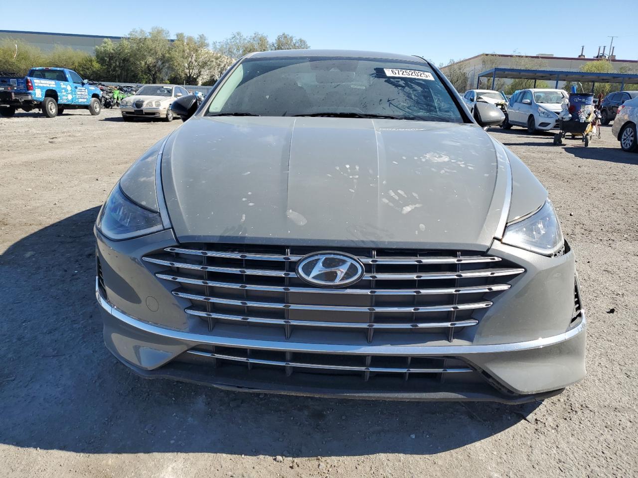 2022 Hyundai Sonata Hybrid - Image 5