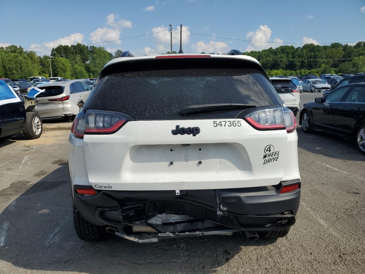 2022 Jeep Cherokee Latitude - Image 6