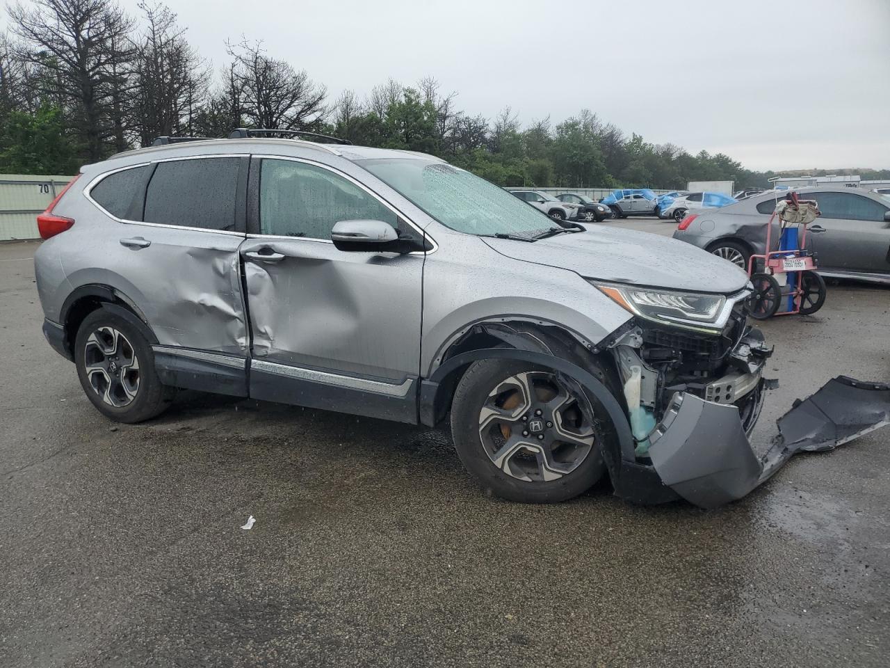 2019 Honda Cr-V Touring - Image 4