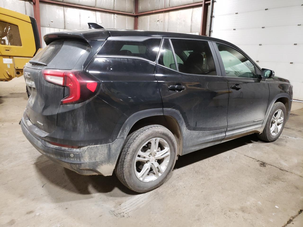 2023 GMC Terrain Sle - Image 3