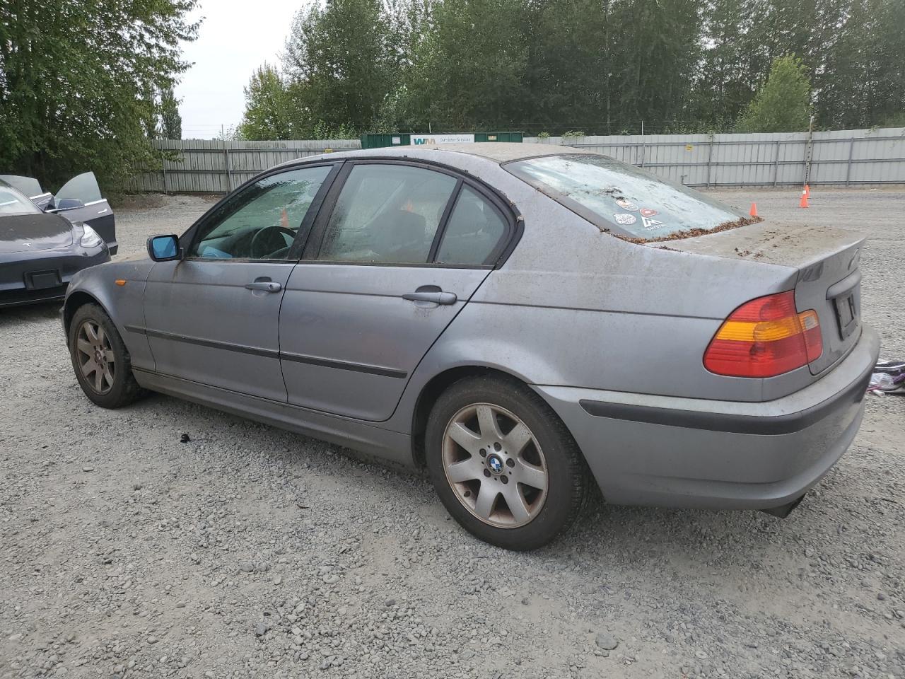 2004 BMW 325 Xi - Фото 2