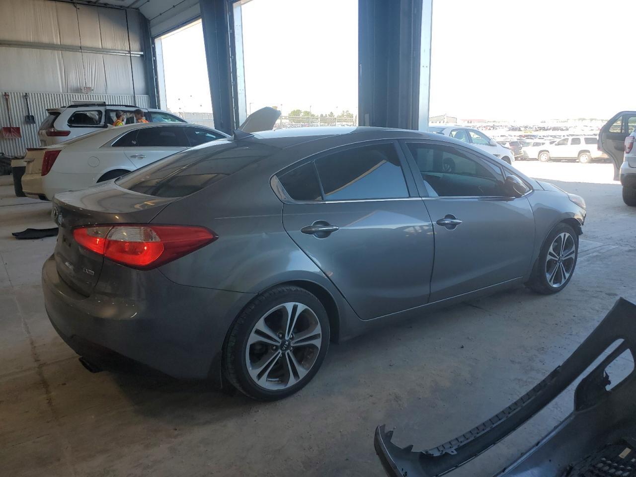 2016 Kia Forte Ex - Фото 3