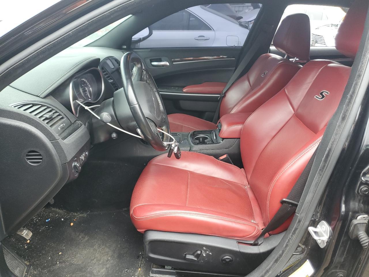 2021 Chrysler 300 S - Фото 7