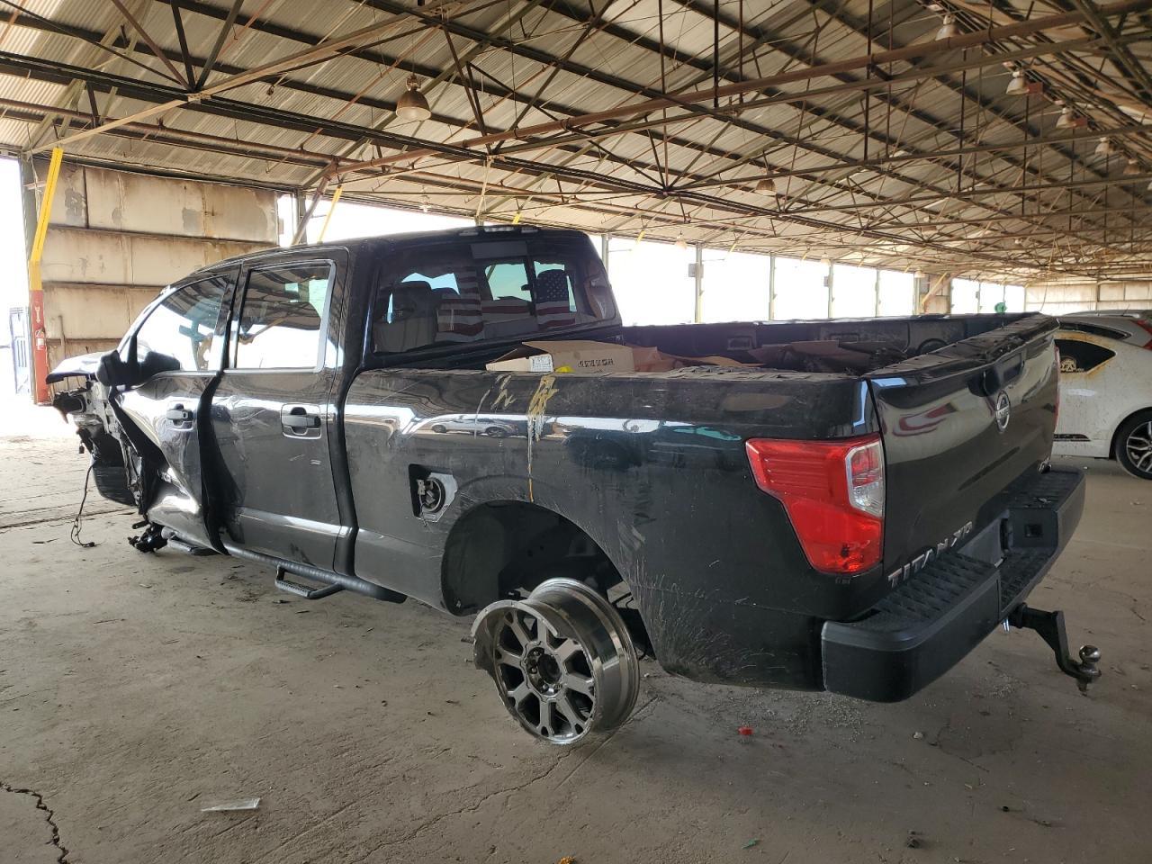 2017 Nissan Titan Xd S - Фото 2