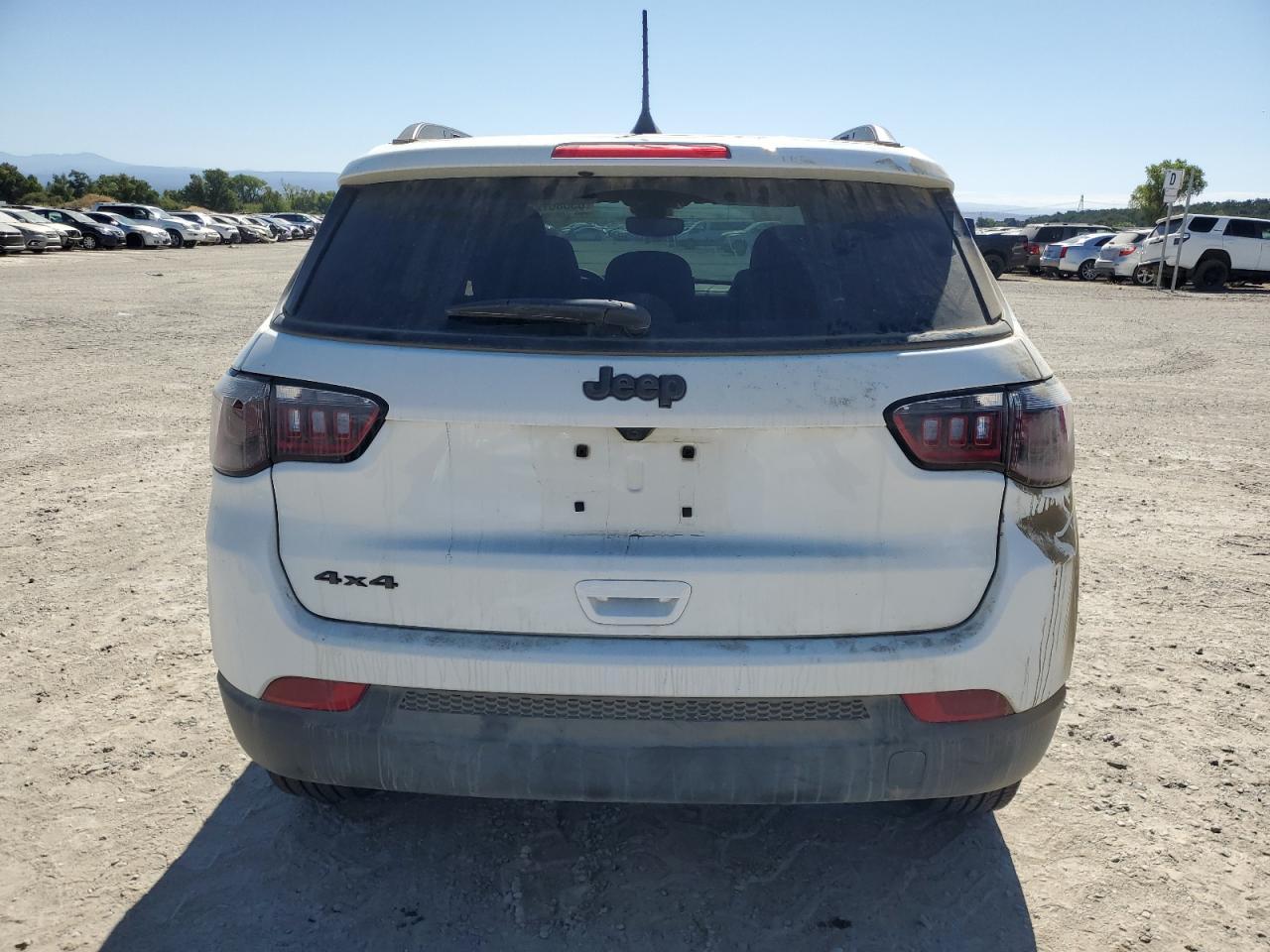 2025 Jeep Compass Latitude - Фото 6