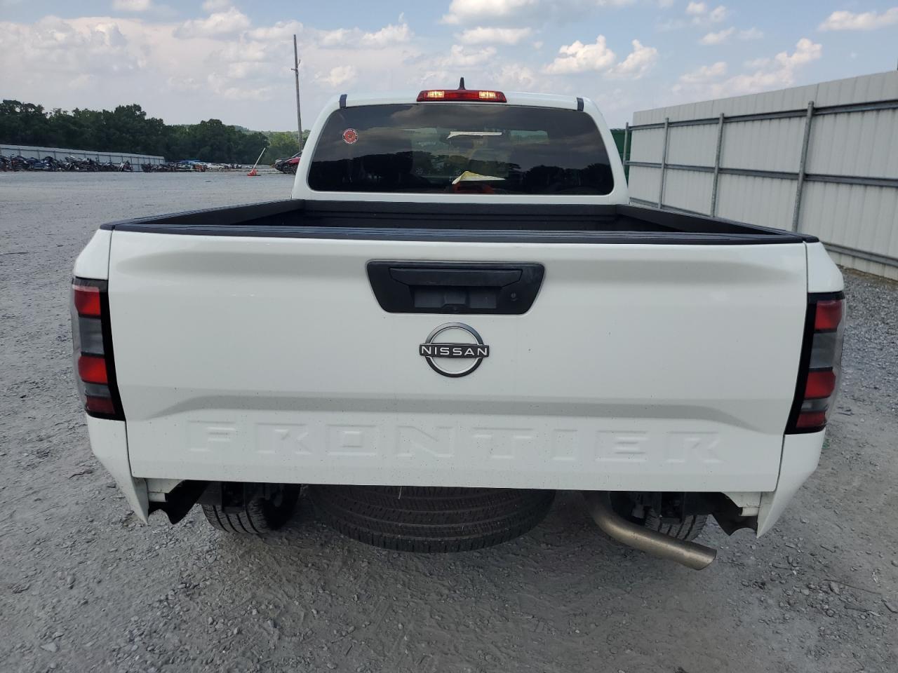 2023 Nissan Frontier S - Image 6