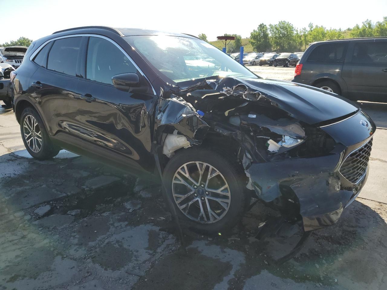 2020 Ford Escape Sel - Фото 4