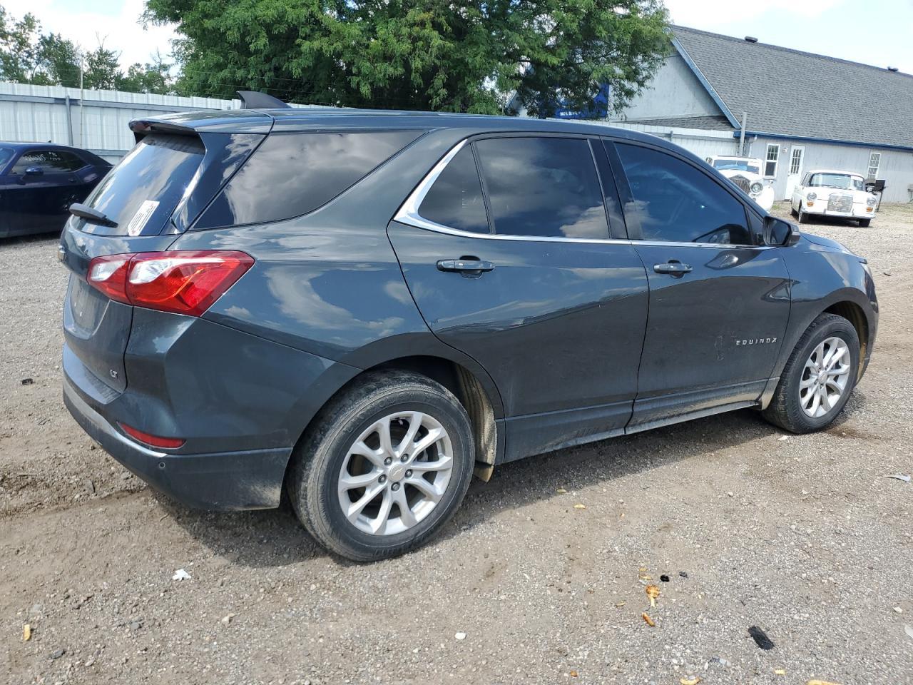 2019 Chevrolet Equinox Lt - Image 3