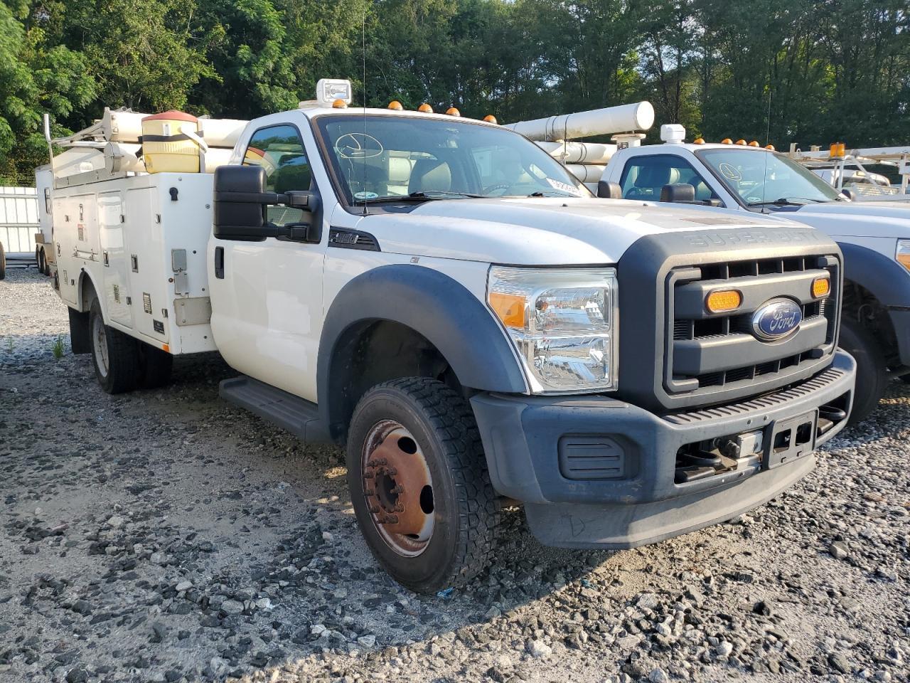 2015 Ford F450 Super Duty - Фото 4