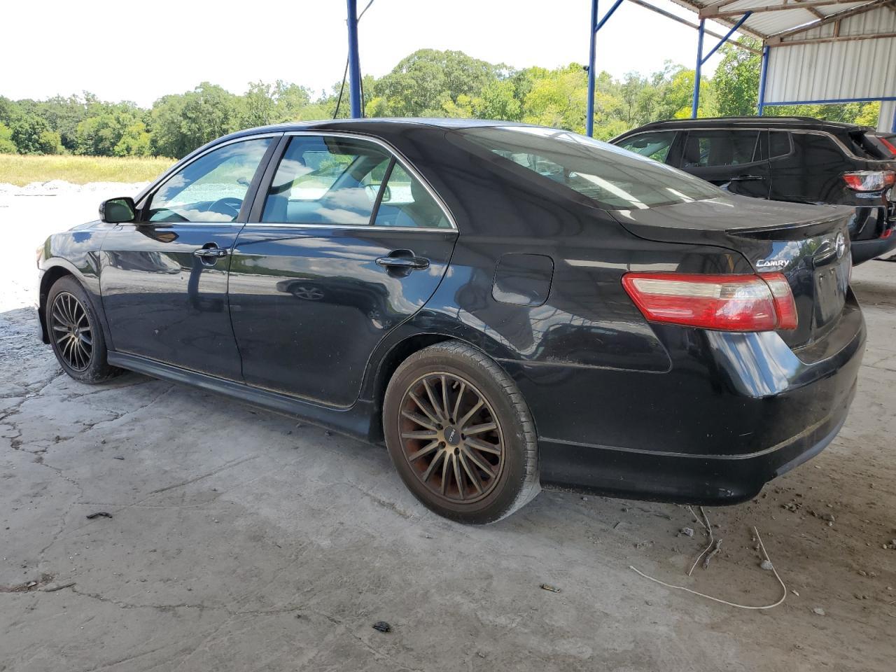 2009 Toyota Camry Se - Фото 2