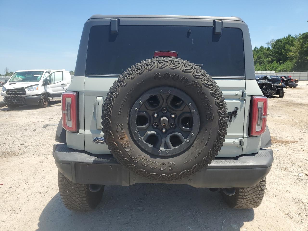 2021 Ford Bronco First Edition - Image 6