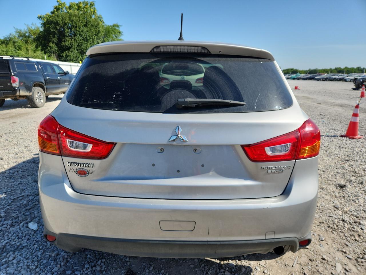 2015 Mitsubishi Outlander Sport Es - Фото 6
