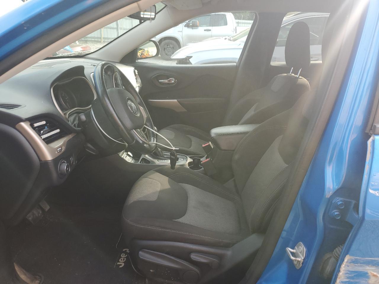 2018 Jeep Cherokee Latitude - Image 7